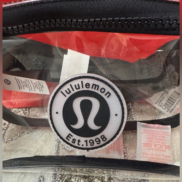 Lululemon | Everywhere Clear Belt Bag NWT - Picture 9 of 12